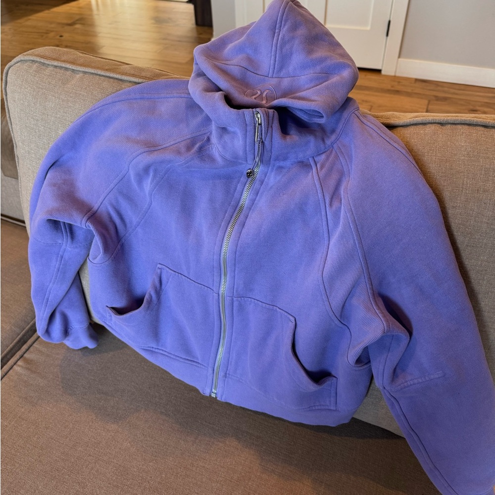Lululemon oversized full-zip in dark lavender xs/s in good condition!